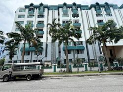 Wing Fong Court (D14), Apartment #498438331